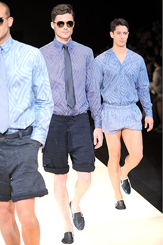 Giorgio Armani / - 2010